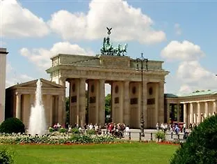 Lebensquelle Am Checkpoint Charlie 3* Berlijn