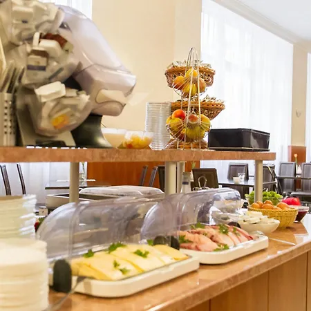 Lebensquelle Am Checkpoint Charlie Hotell 3*